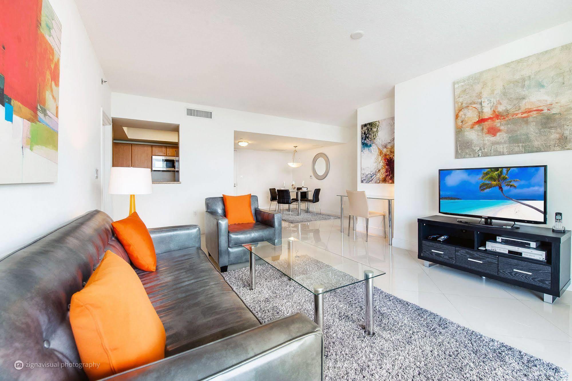 Churchill Suites Miami Brickell - One Broadway Eksteriør billede
