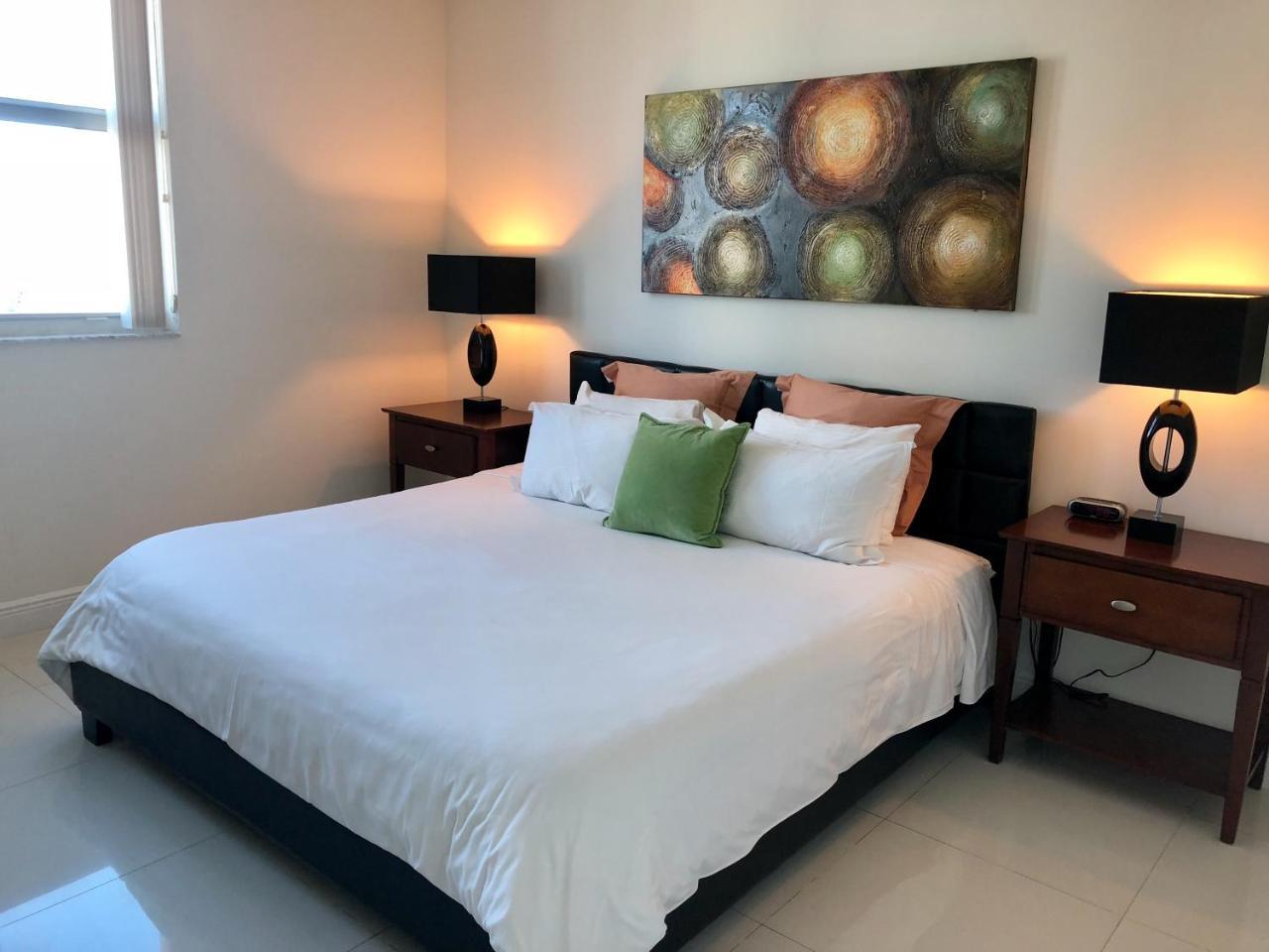 Churchill Suites Miami Brickell - One Broadway Eksteriør billede