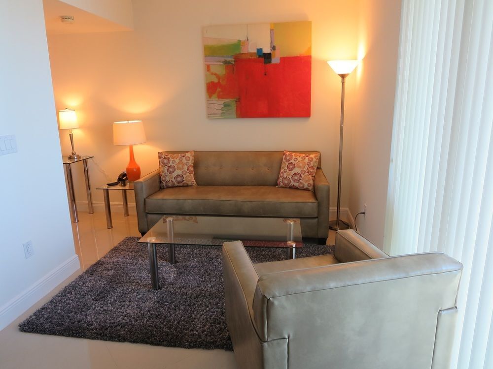 Churchill Suites Miami Brickell - One Broadway Eksteriør billede